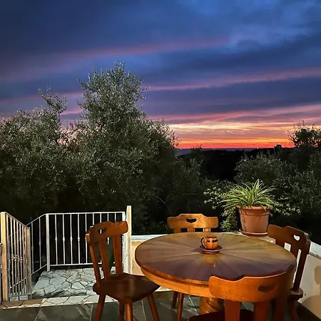 Hotel Qerana's Rooms: Corner Of Nature *